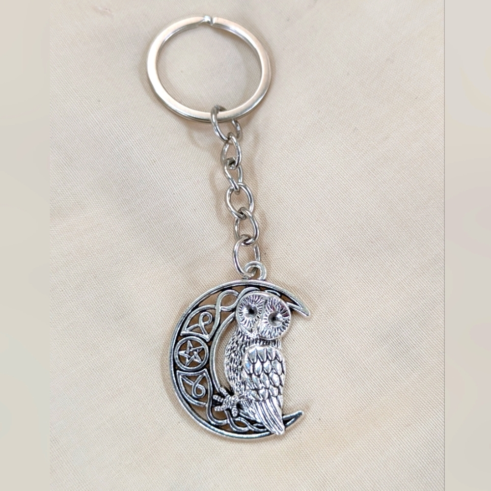 New Silver Tone Owl and Moon Keychain Key Ring Boho Bohemian